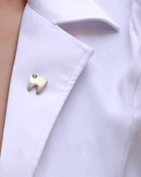 Tooth Shape brooch for dentists